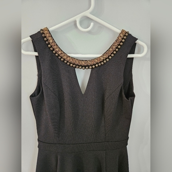 XOXO beaded keyhole swing dress - Picture 3 of 7